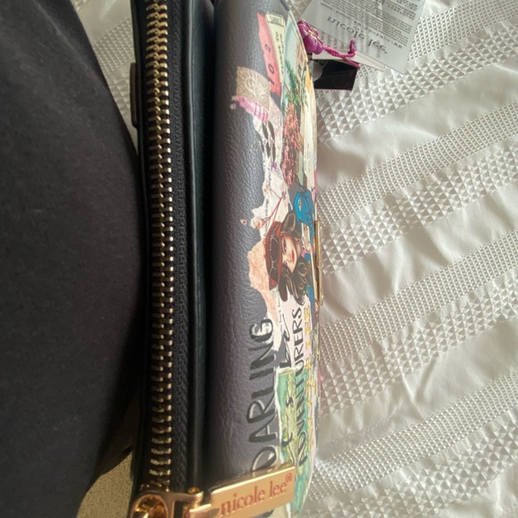 Colorful Women's Crossbody Bag - Picture 4 of 4